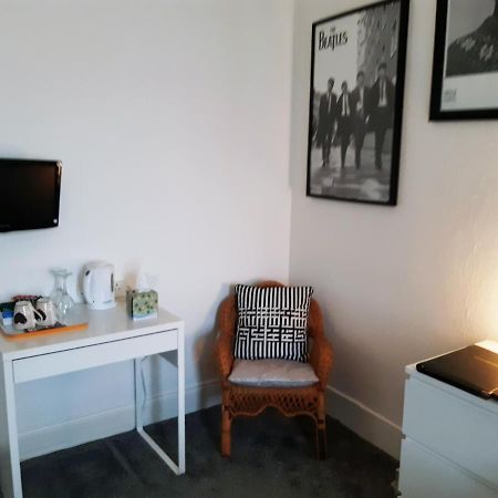Strathdon Guest House Данди Экстерьер фото