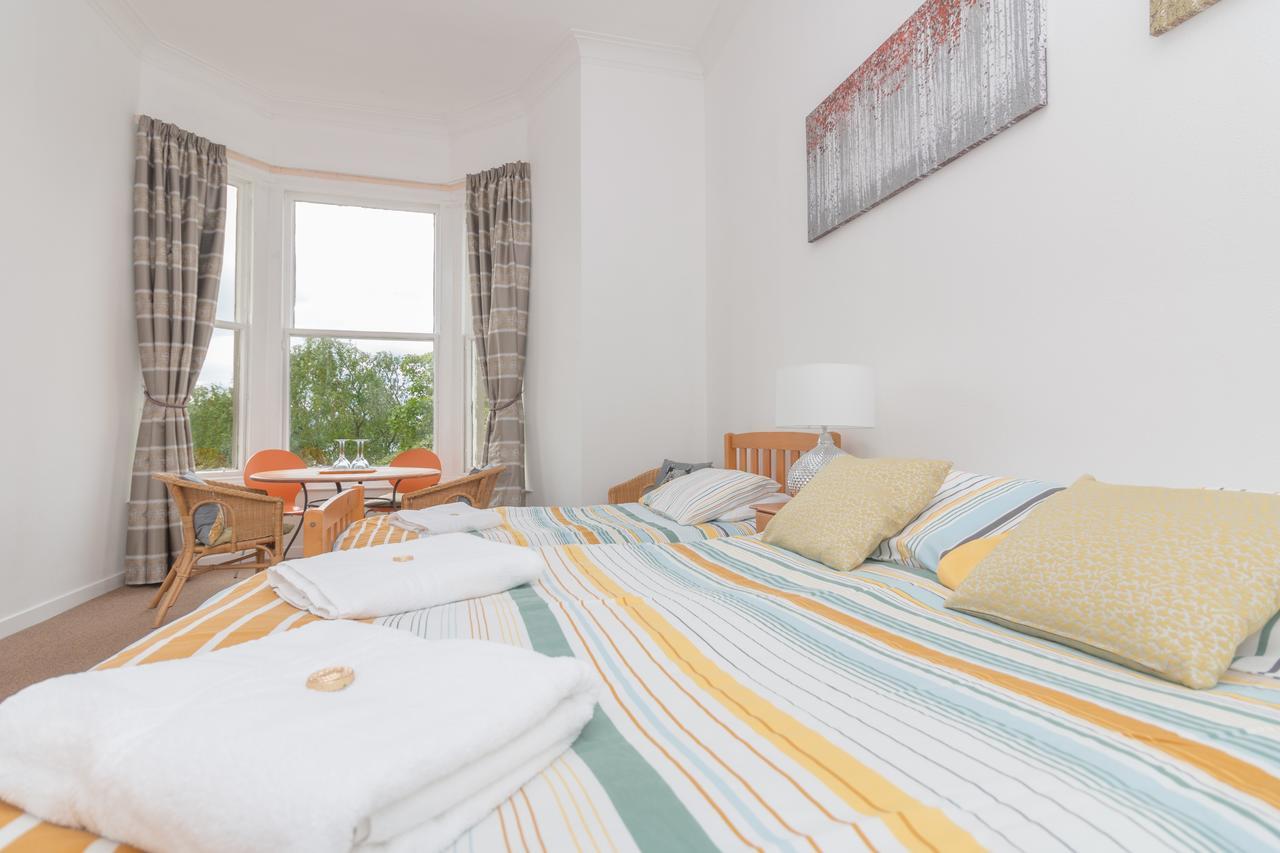 Strathdon Guest House Данди Экстерьер фото