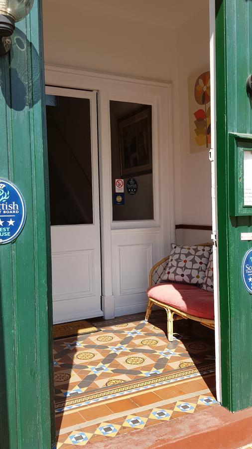 Strathdon Guest House Данди Экстерьер фото